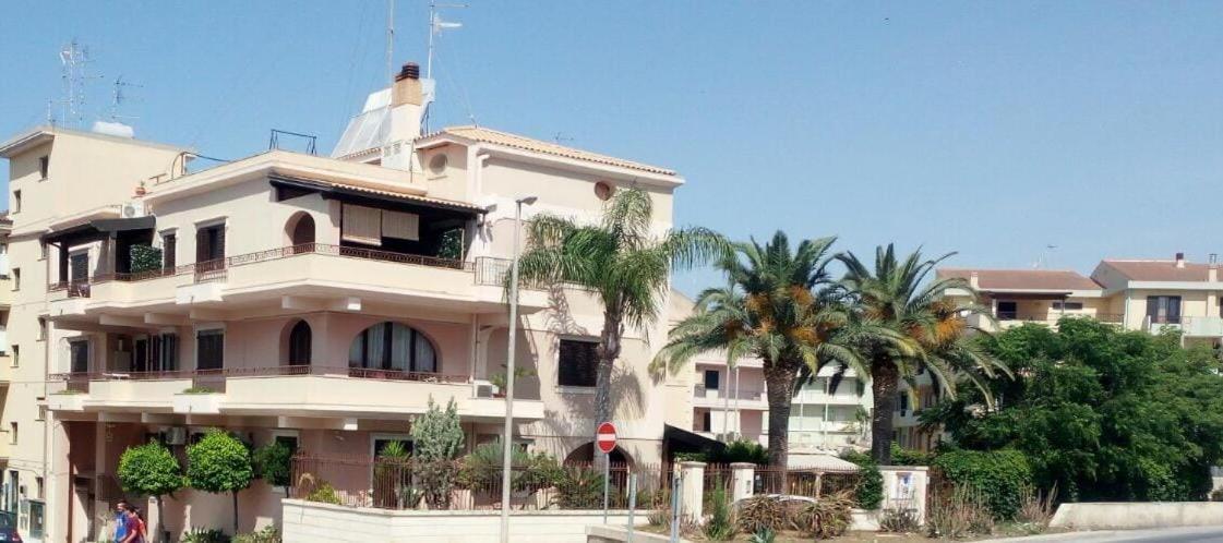 Villa Sea Garden - Sicily In Pozzallo Exterior photo